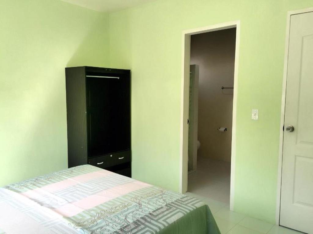Oslob Garden Stay Beach Resort Екстер'єр фото
