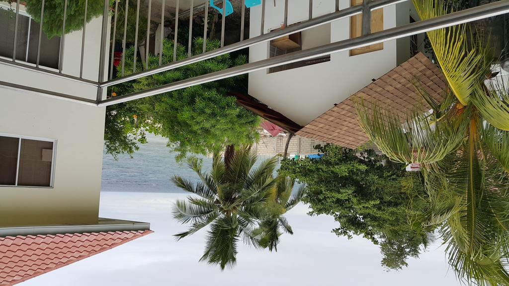 Oslob Garden Stay Beach Resort Екстер'єр фото